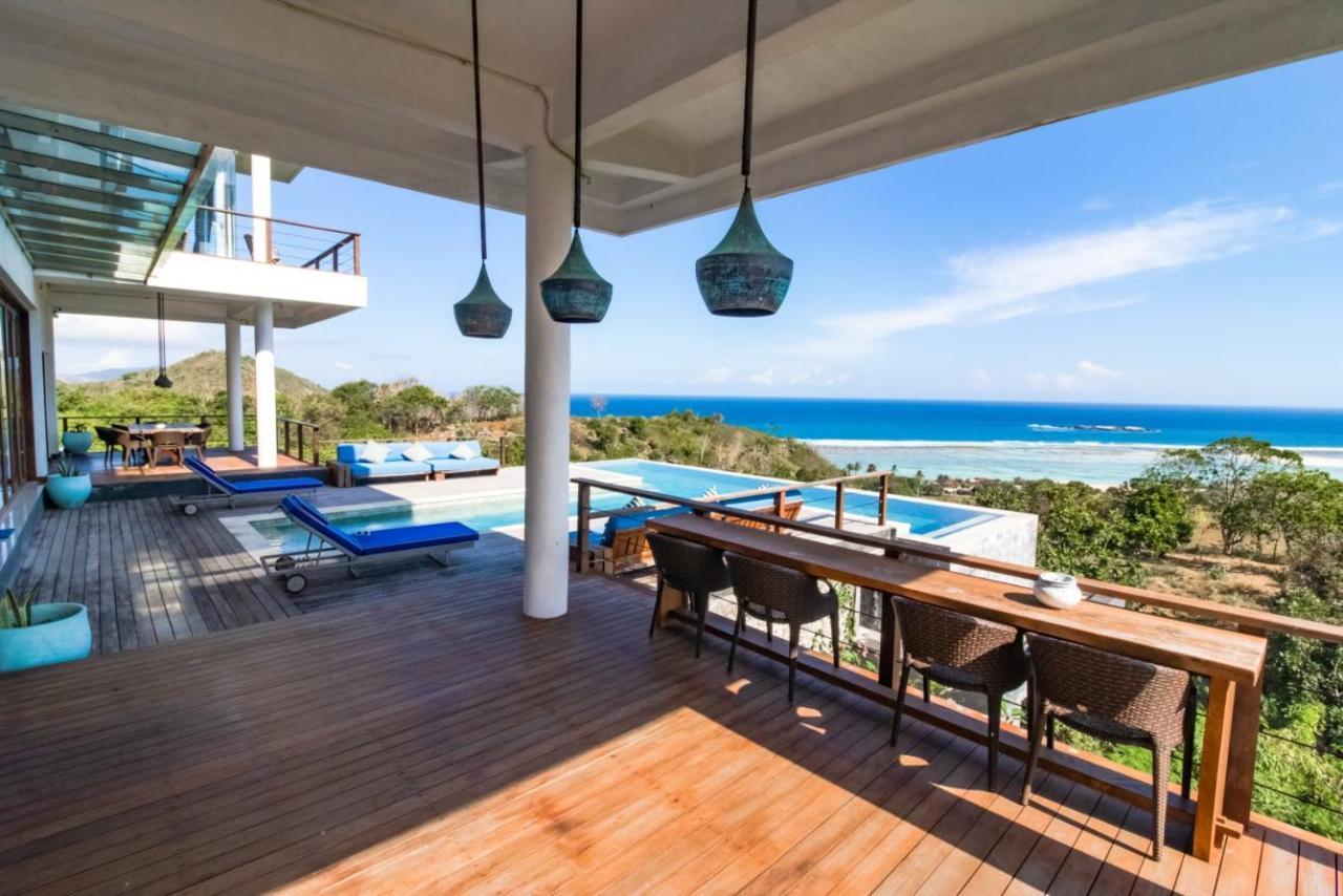 Villa Nambung Selong Belanak Exterior photo