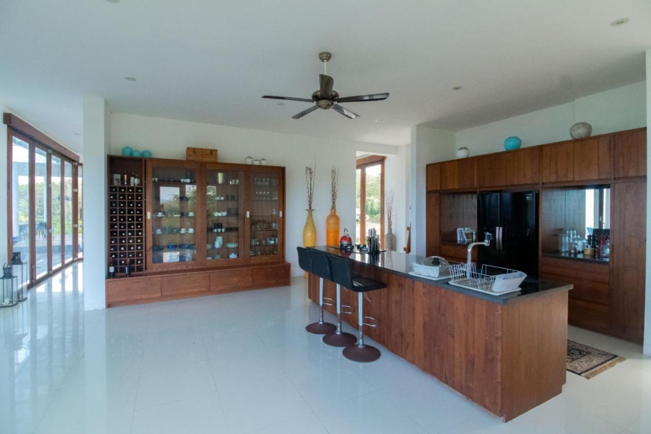 Villa Nambung Selong Belanak Exterior photo